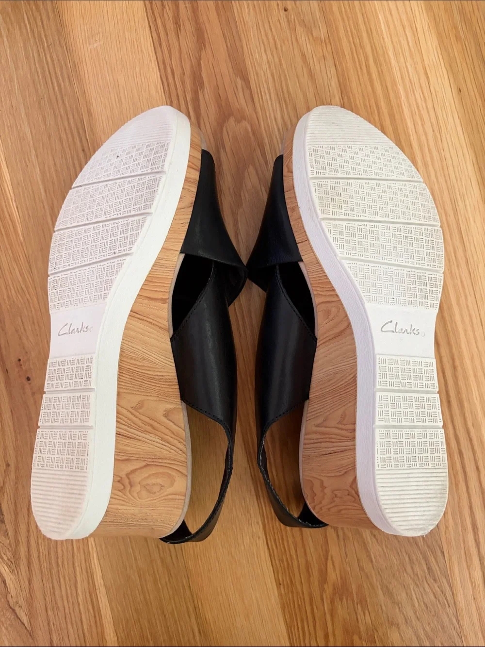 Collection by Clark’s Black Wedge Slingback Sandals sz 9.5 Women's